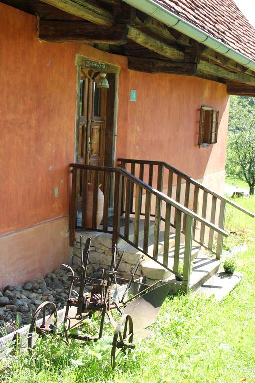 Ferienwohnungen Sonnenberg Ratsch an der Weinstraße Екстериор снимка